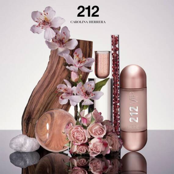Carolina Herrera 212 Vip Rose Edp 50 Ml Kadın Parfüm - 3