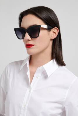 Carolina Herrera Her 0374/S - 08659HA - 26C - 59 Kadın Güneş Gözlüğü - 4