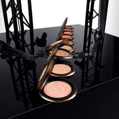 Lancome Teint Idole Ultra Wear Toz Highlighter Riviera Sunrise 02