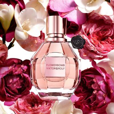 Viktor&Rolf Flowerbomb Edp 50 Ml Kadın Parfüm - 4