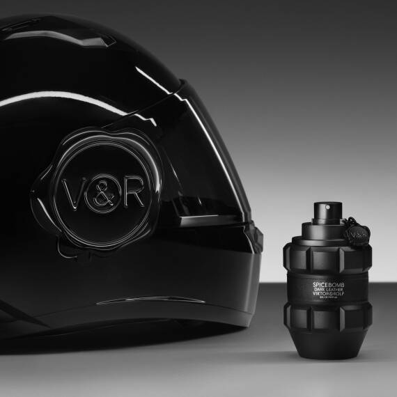 Viktor&Rolf Spicebomb Dark Leather Edp 50 Ml Erkek Parfüm - 2